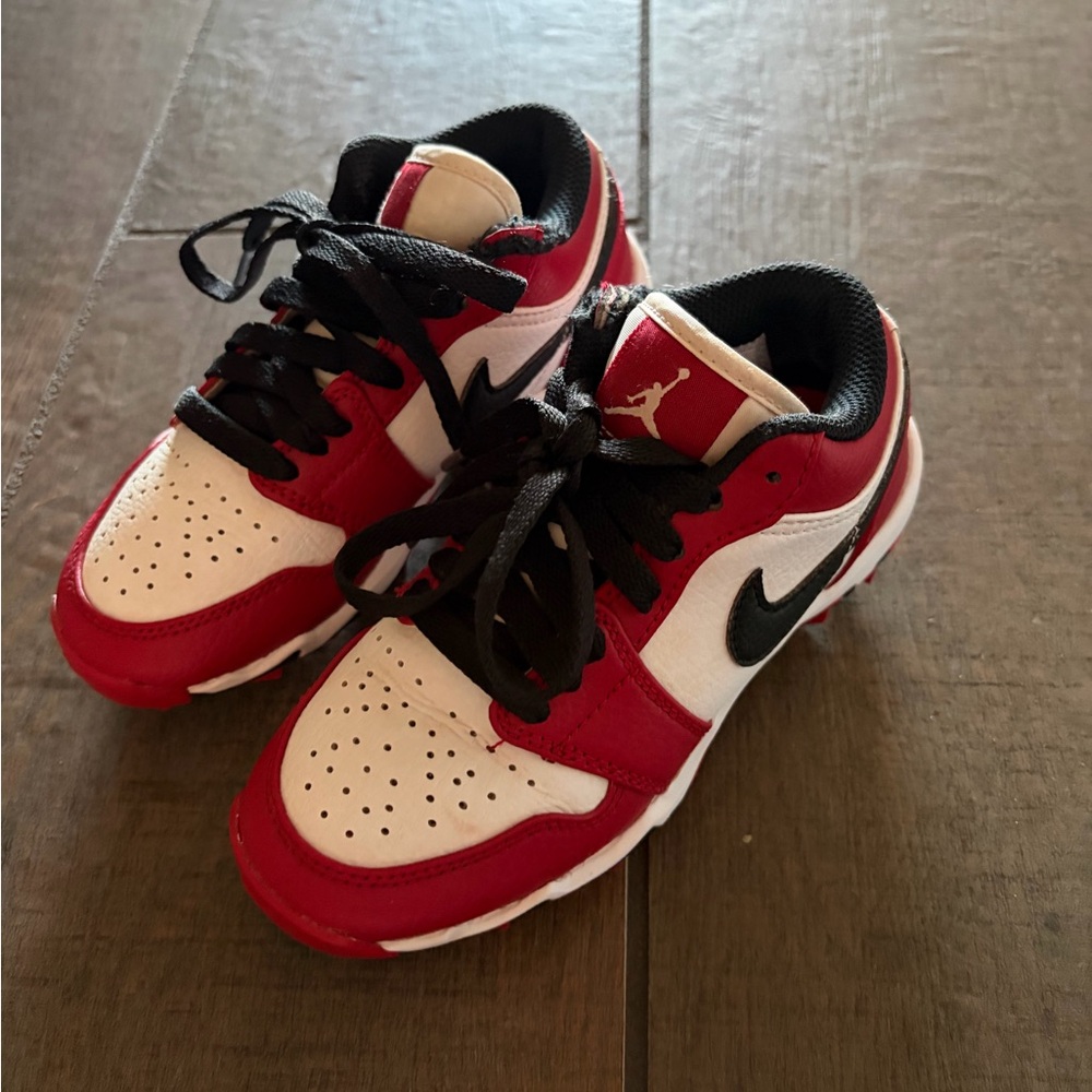 Nike Air Jordan Kids Red and White Cleats 12c